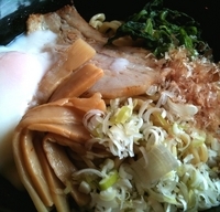 「温玉油そば780円」@つけ麺中華そば 酔華の写真