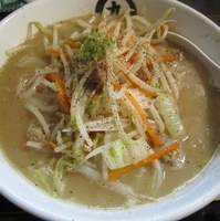 「鶏タンメン850円」@鶏そば専門店 前略。まるきゅうの写真