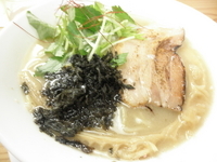 「濃厚塩らーめん 「680円」」@麺処 ぼたん 栃木店の写真