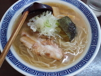 「煮干し豚骨ラーメン\500（クーポン使用）」@煮干し豚骨らぁめん専門店 にぼ②にし田の写真