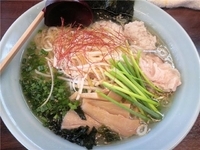 「地鶏塩ラーメン【1日限定50食】」@麺処 亀家の写真