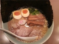 「げんこつよくばりラーメン」@めんや焔の写真