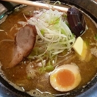 「加哩味噌らーめん」@めん屋 まんまるの写真