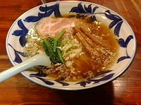 「まるしげらーめん 焼豚一枚のせ 650円」@柳麺まる重の写真