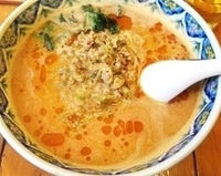 「タンタン麺 【880円】」@中国ラーメン 揚州商人 新橋店の写真