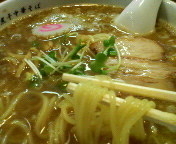 「醤油 680円」@江戸前煮干中華そば きみはんの写真