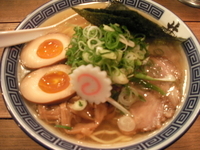 「特しおラーメン」@井田商店の写真