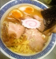 「特製中華そば」@らーめんはたかくるの写真