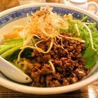 「a;un油そば」@四川担担麺 阿吽 湯島店の写真