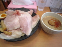 「とろ肉ダブルつけ麺（特盛）」@とろ肉つけ麺 魚とんの写真