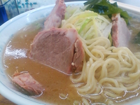 「ネギチャーシューメン（3枚）（820円）」@ラーメンショップ さつまっ子 八郷店の写真