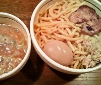 「つけ麺（中盛無料）+地鶏の味玉（800円+100円）」@つけ麺 APPLE BASICの写真