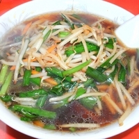 「ニラソバ（700円）」@新雅の写真