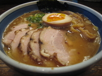 「麦豚そば（チャーシュー麺）」@中華そば 麦家の写真