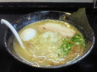 「とりそば 700円+味玉 100円」@麺堂 稲葉の写真