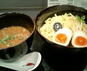 「つけ麺（小）650円+味玉100円」@らーめん 七琉門の写真