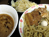 「蓮エビ大つけ麺（500g:ニンニクヤサイ）@1100」@蓮爾 さんこま店の写真