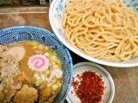 「辛つけ（大盛）+ほぐし豚+味玉」@六厘舎 本店の写真
