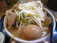 「味玉味噌ラーメン（大盛）+チャーシュー1枚」@味噌麺処 花道庵の写真