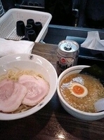 「つけ麺白（750円）+チャーシュー2枚（HPクーポン）+スーパー」@こってりらーめん 誉の写真