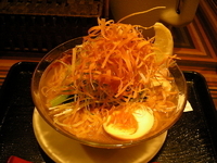 「夏季限定「辛味冷やしとりそば（￥900）」」@天神下 大喜 高円寺分店の写真