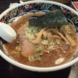 豚骨醤油ラーメン（700円）