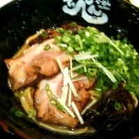 「油そば大盛（ランチ特典で+100円でチャーシュー2枚追加）」@とんこつらーめん てっぺん中村橋の写真