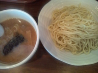 「つけ麺 M オープンサービス 100円」@旨辛ラーメン 表裏の写真