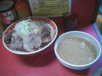 「大豚ラーメン、つけ麺券」@ラーメン二郎 上野毛店の写真