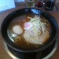「魚だしらーめん（煮干し出汁）+味玉」@栄昇らーめんの写真