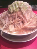 「ラーメン（野菜アブラ）」@用心棒の写真