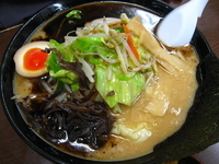 「熱キャベもり醤油とんこつ850円」@ラーメン道 房州 木更津店の写真