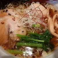 「醤油ラー麺 （味玉トッピング）」@昇の写真