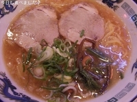 「Aセット(魔法堂ラーメン+半チャーハンで900円)」@魔法堂の写真