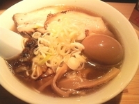 「煮干し醤油ラーメン+チャーシュー+味玉」@麺や のかぜの写真