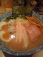 「チャーシュー濃厚魚介ラーメン+味玉」@麺屋 一燈の写真