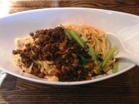 「つゆ無し担担麺（800円）」@四川担担麺 阿吽 湯島店の写真