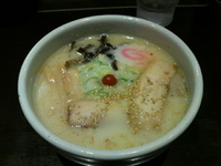 「しおらーめん」@らーめん 山頭火 横浜そごう店の写真