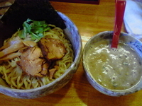 「燻つけ麺」@豚骨らーめん れんの写真