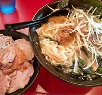 「ねぎ塩ラーメン+ミニチャーシュー丼（580円+280円）」@ラーメン力○の写真