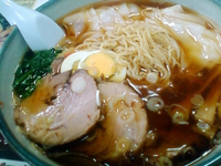 「特製チャーシュー麺（豚）+ワンタン（750円+100円）」@中華そば 佐藤の写真