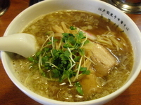 「醤油そば（680円）」@江戸前煮干中華そば きみはんの写真