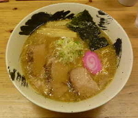 「とんとろ醤油（650円）」@らーめん専門 麺屋 天晴れ!の写真