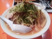 「どか盛り野菜ラーメン（小辛）」@ラーメン&カレー アッキーの写真