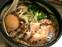 「醤油らーめん（大盛無料）（650円）+煮卵（100円）」@柳麺 はな火屋の写真