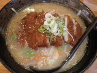 「キングラーメン・味噌味(880円)」@キング食堂の写真
