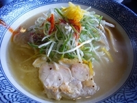 「鶏塩らーめん（700円）」@濃厚らーめんガツリの写真