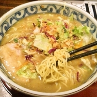 「グリーンカレーラーメン 780円」@らー麺屋 バリバリジョニーの写真