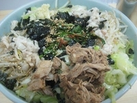 「まぜそば（並）」@自家製太麺 ドカ盛 マッチョ 難波千日前店の写真