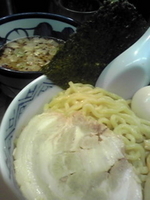 「濃厚豚骨つけ麺￥750+玉子￥100」@らーめん弁慶 浅草本店の写真